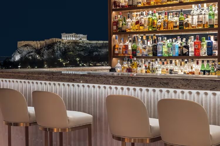 Grande Bretagne Roof Bar