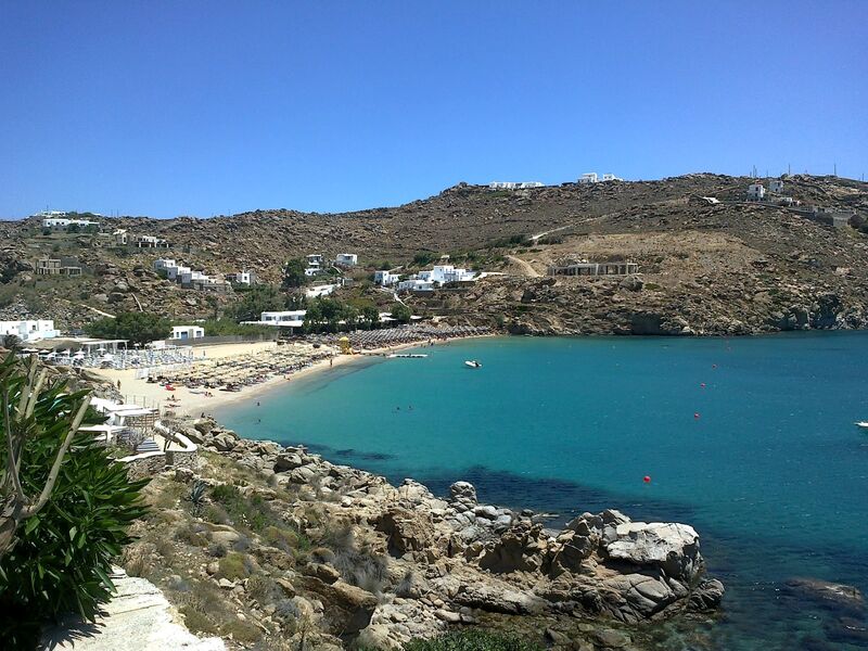 Super Paradise beach