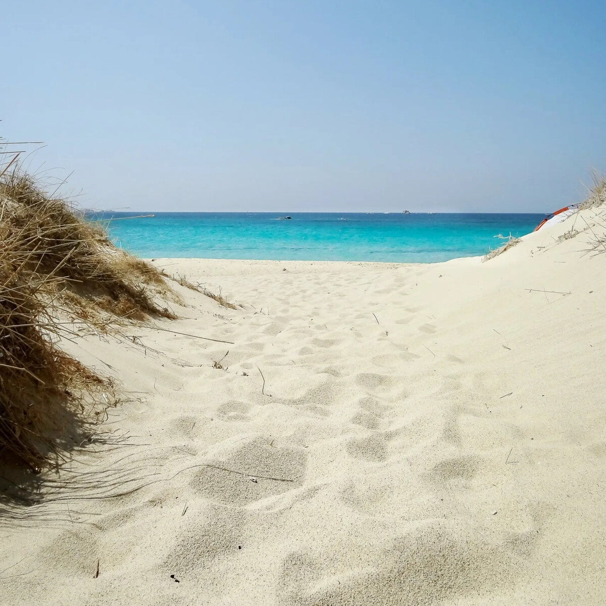 Plaka Beach