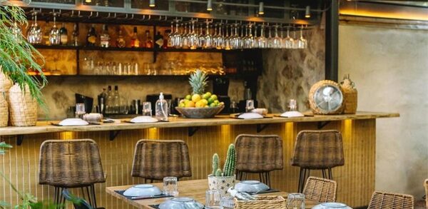 Lefkes Taverna